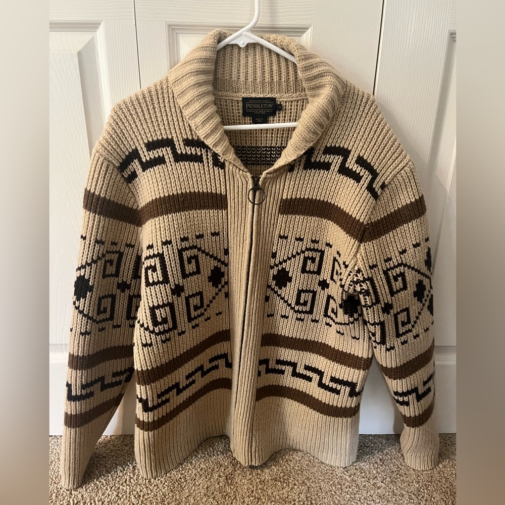 Men’s Pendleton Original Westerly sweater/cardigan - medium